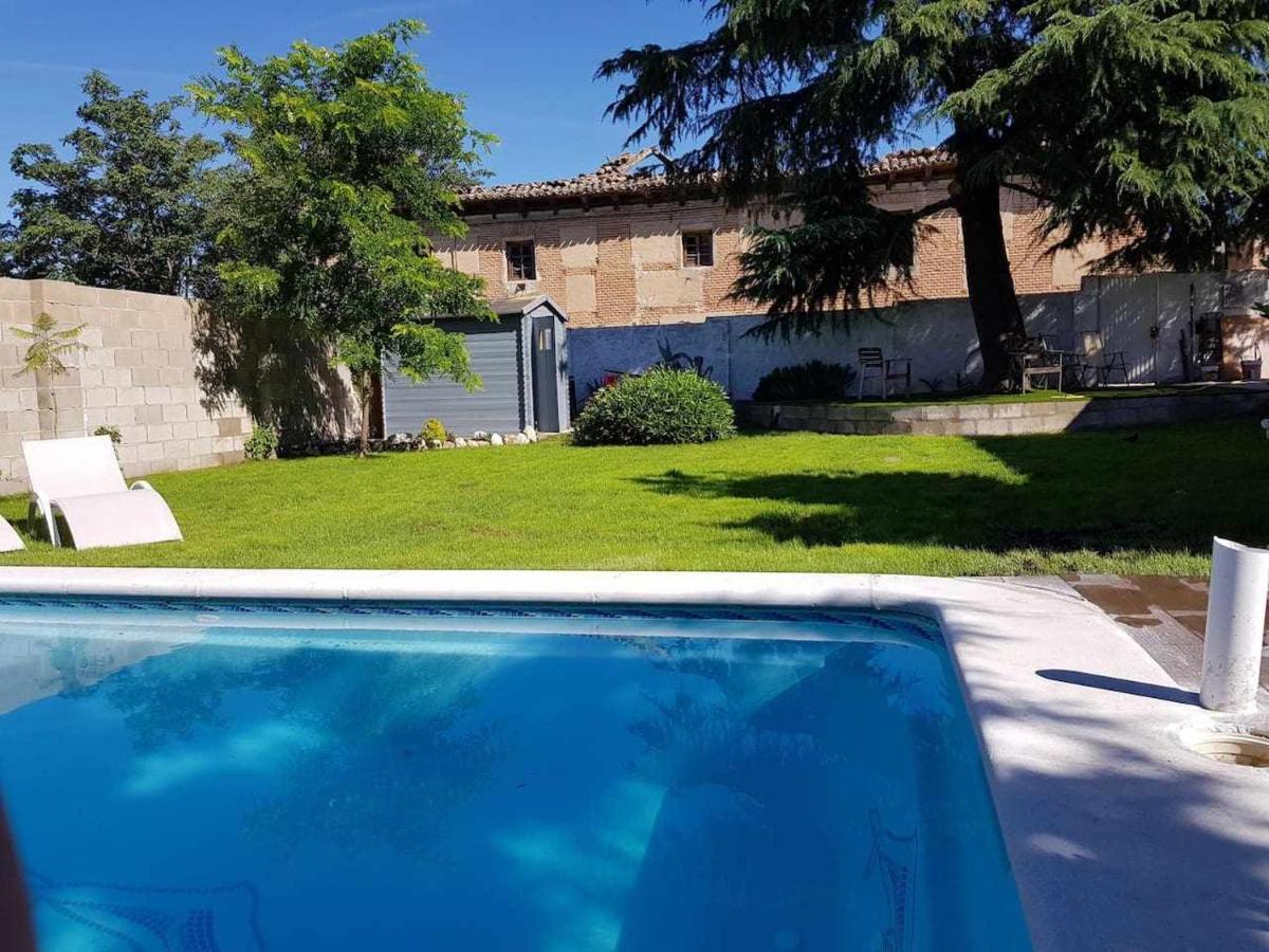 Casa De Campo Con Piscina 12 Personas Вальядолід Екстер'єр фото